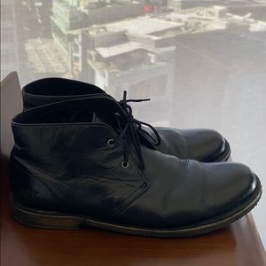 UGG Men’s Leighton Boot